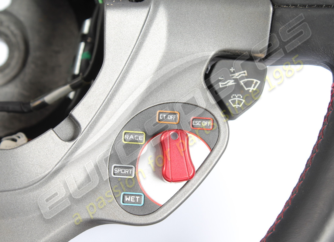 used ferrari complete steering wheel. part number 844169.. (3)