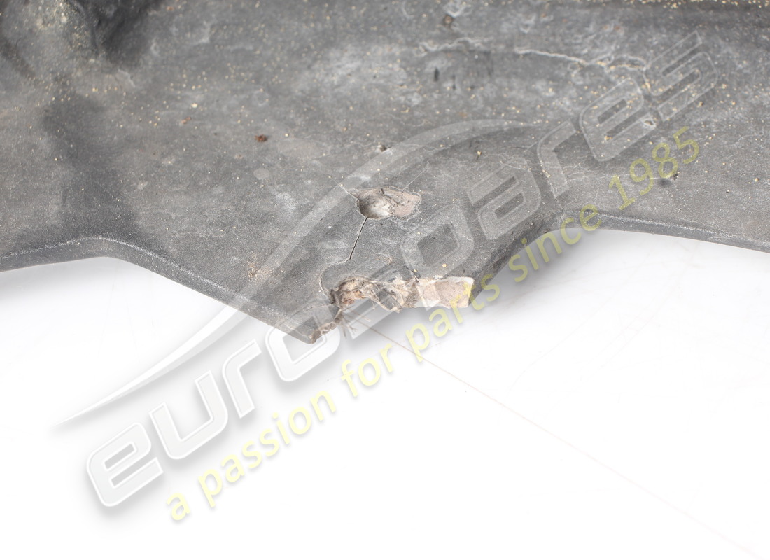 USED FERRARI FRONT BUMPER. PART NUMBER 64861610 (15) used ferrari front bumper. part number 64861610 (15)