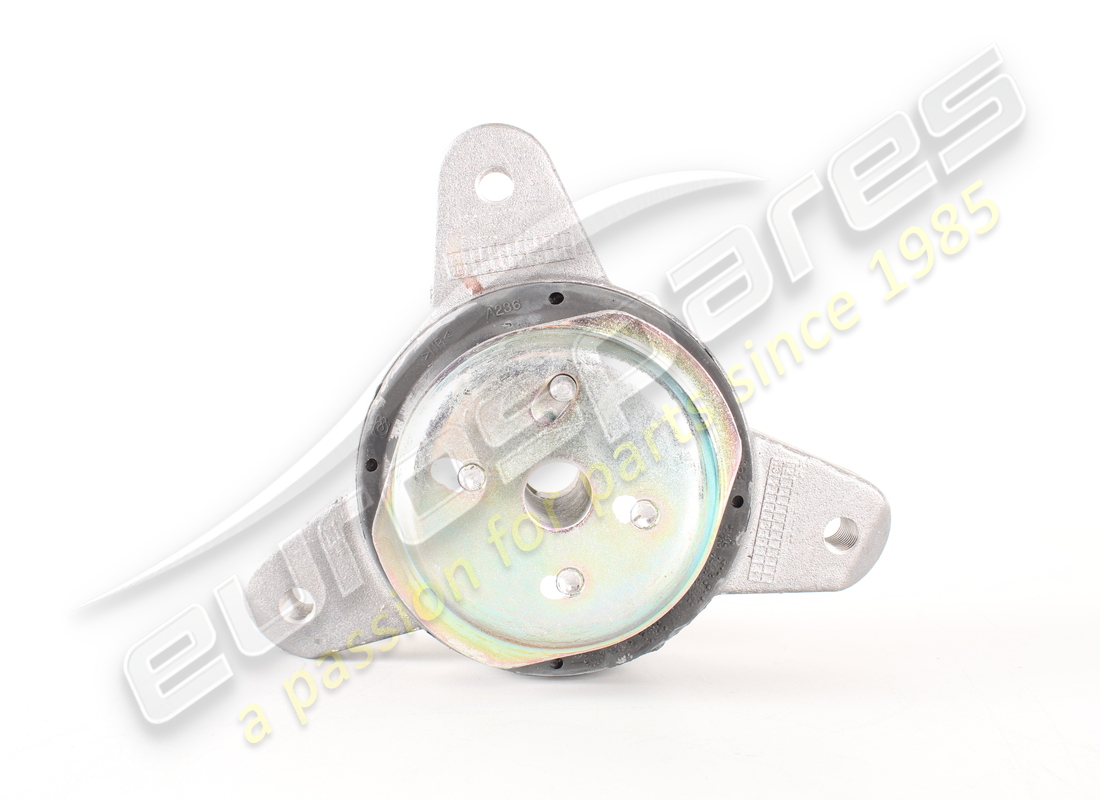 new maserati gearbox mount. part number 670106865 (3)