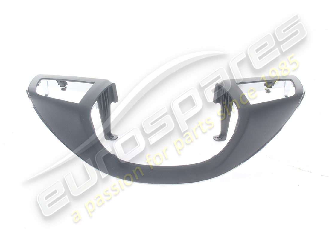 USED MASERATI STEER.WHEEL FRONT TRIM BLACK. PART NUMBER 673000082 (5) used maserati steer.wheel front trim black. part number 673000082 (5)