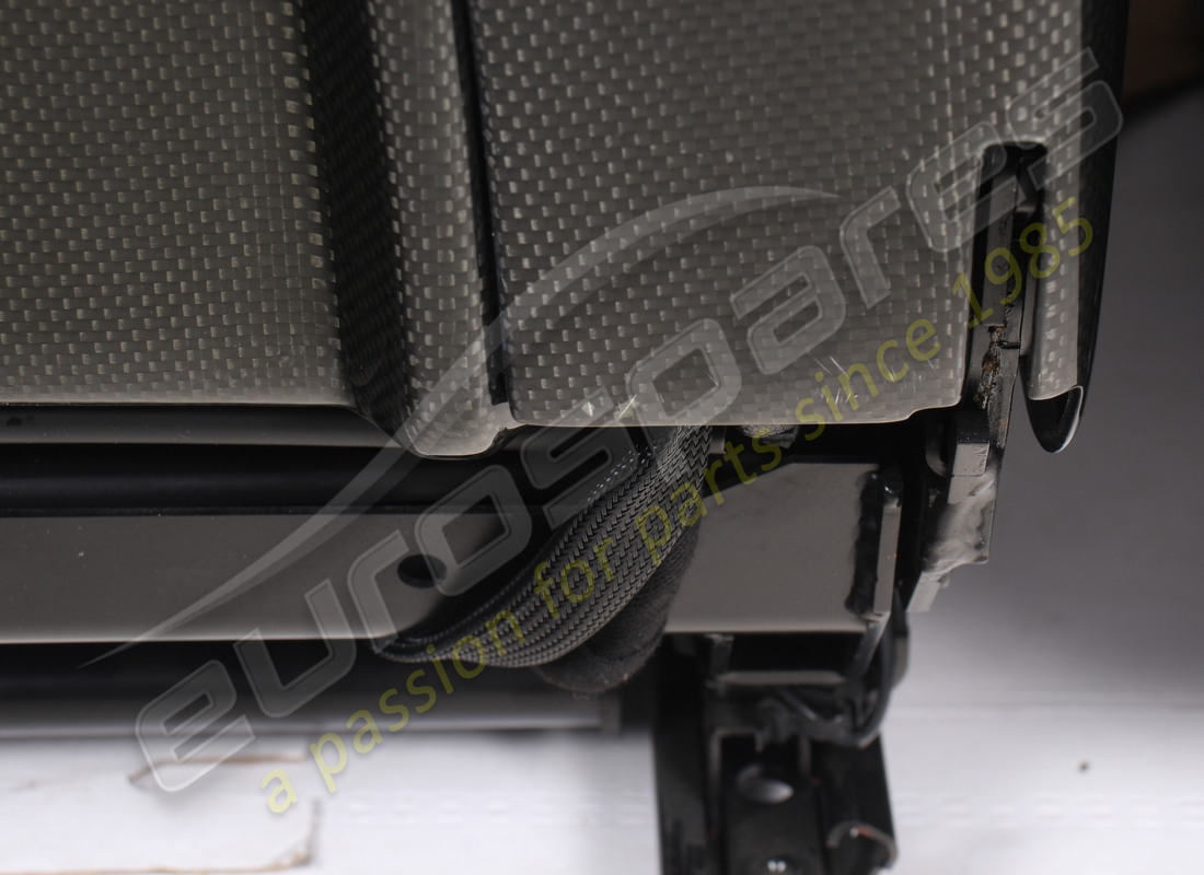 USED FERRARI FERRARI PART 90018638. PART NUMBER 90018638 (10) used ferrari ferrari part 90018638. part number 90018638 (10)