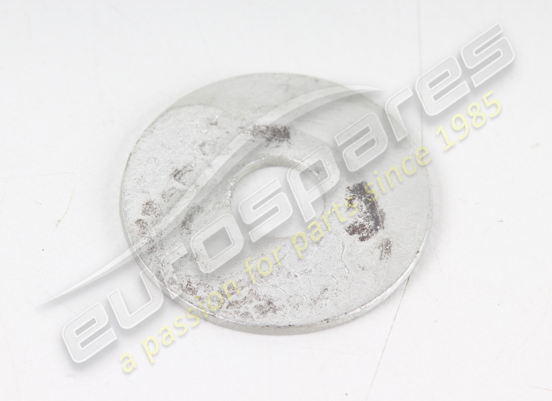 new ferrari washer. part number 12647724 (1)