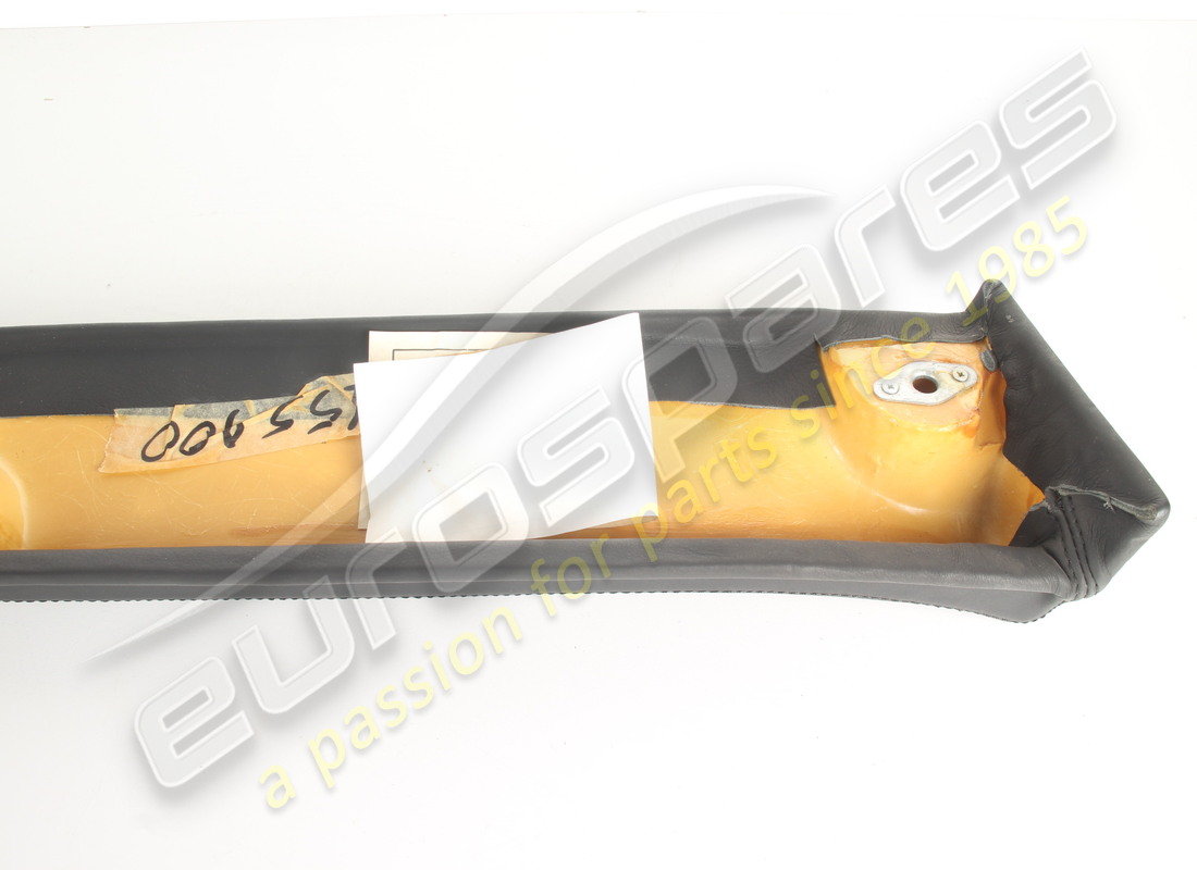 new ferrari covered lower panel for lh door. part number 621559.. (9)