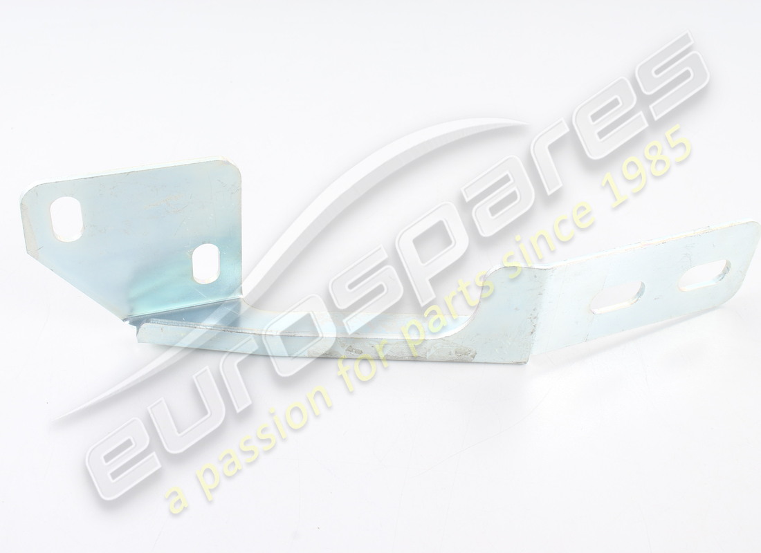 NEW MASERATI REAR BUMPER RH BRACKET Z 20. PART NUMBER 386300504 (2) new maserati rear bumper rh bracket z 20. part number 386300504 (2)