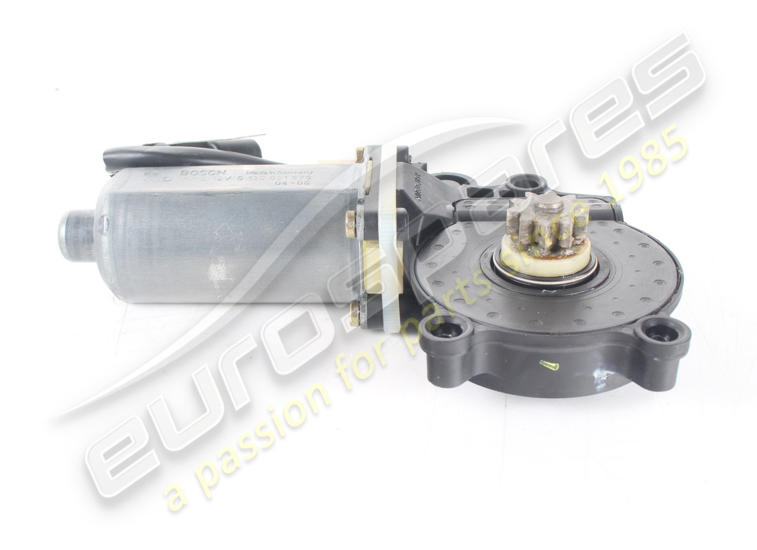 USED FERRARI LH WINDOW MOTOR. PART NUMBER 63211900 (5) used ferrari lh window motor. part number 63211900 (5)