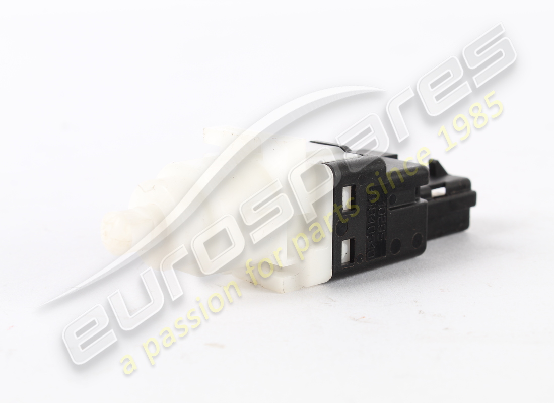 USED Ferrari PUSH-BUTTON SWITCH . PART NUMBER 201957 (1)