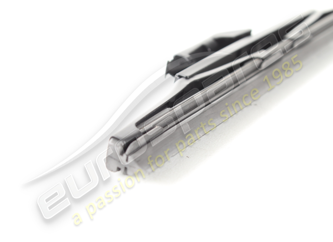 NEW FERRARI ALTERNATIVE 8 WIPER BLADE. PART NUMBER 107084A (3) new ferrari alternative 8 wiper blade. part number 107084a (3)