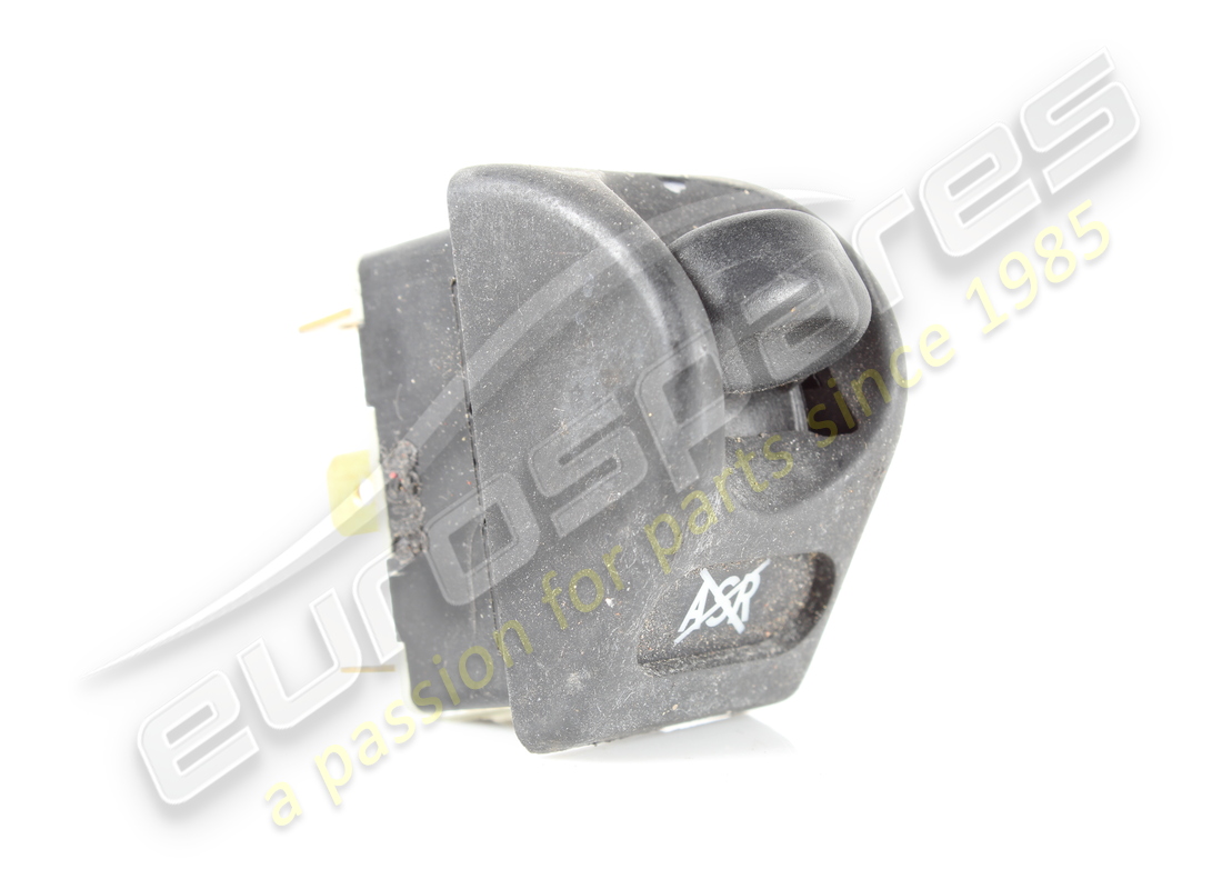 used ferrari push-button for asr. part number 180711 (2)