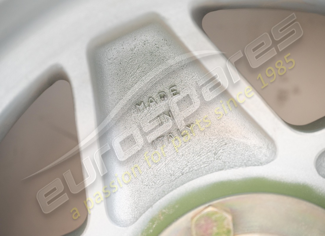 NEW FERRARI BB FRONT WHEEL (7.5X15). PART NUMBER 109186 (5) new ferrari bb front wheel (7.5x15). part number 109186 (5)