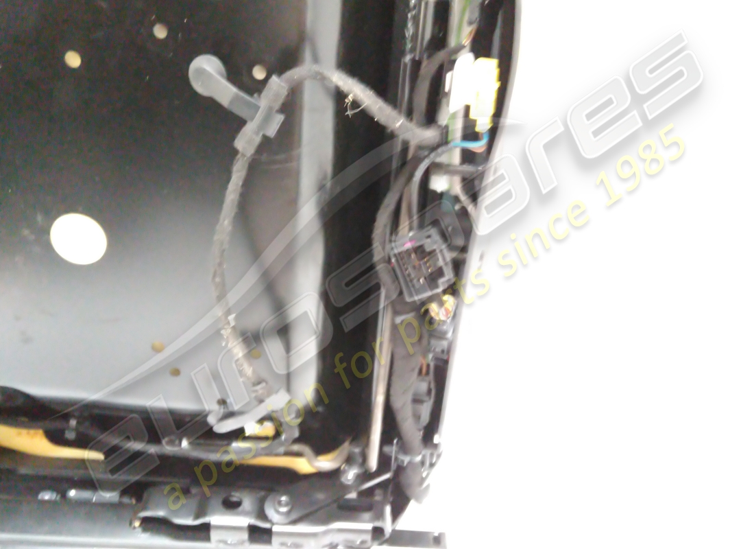 used lamborghini aventador sv rhd seats in carbon. part number eap1374061 (11)