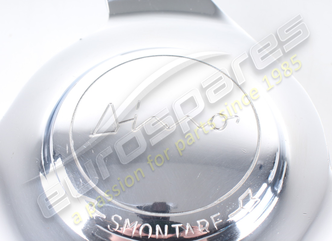 NEW FERRARI LH DINO SPINNER. PART NUMBER 700386 (4) new ferrari lh dino spinner. part number 700386 (4)