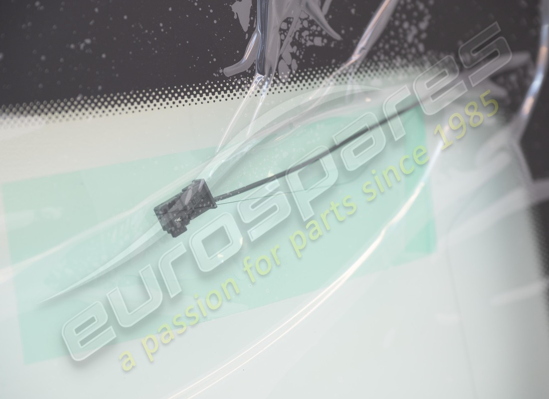 NEW LAMBORGHINI WINDSHIELD GLASS (TOUGHENED). PART NUMBER 4ML845099T0P0 (4) new lamborghini windshield glass (toughened). part number 4ml845099t0p0 (4)