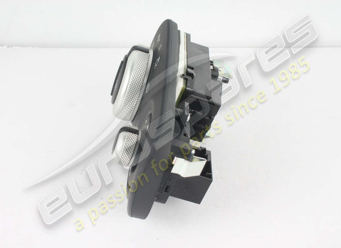 new ferrari plate for lights and rearvie. part number 191966 (3)