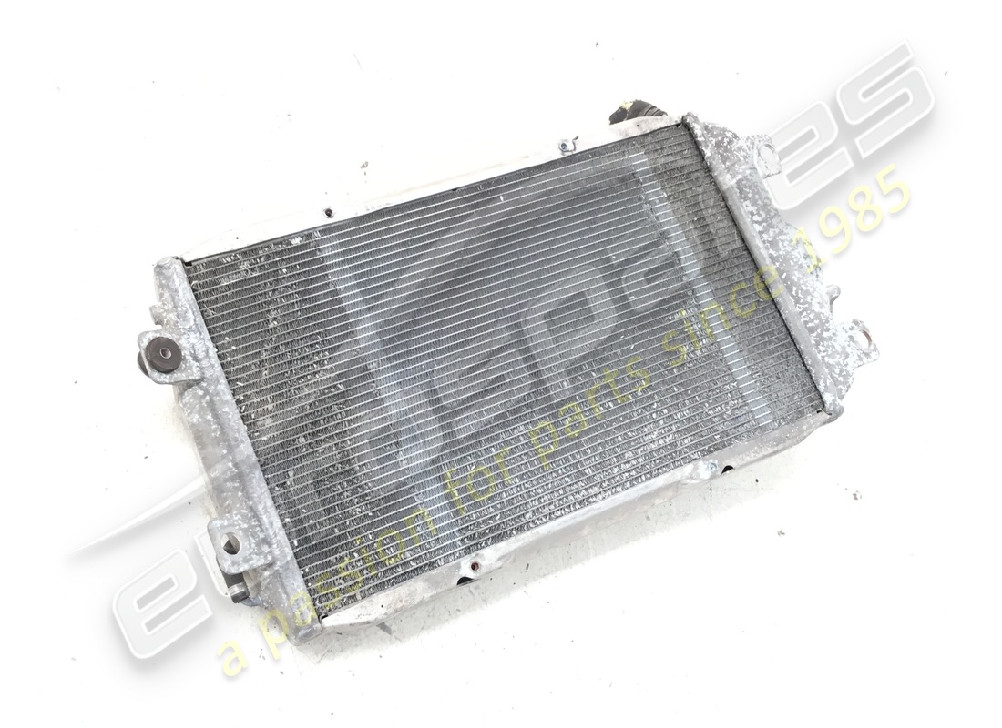 used lamborghini water cooler. part number 470121252d (2)