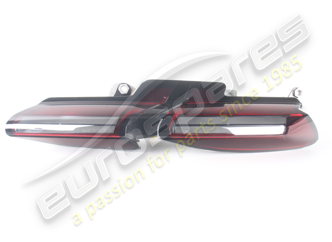 new ferrari lh tail light. part number 919257 (1)