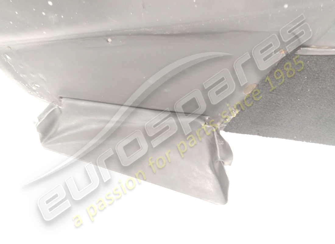 used ferrari lh inner panel. part number 62304700 (2)