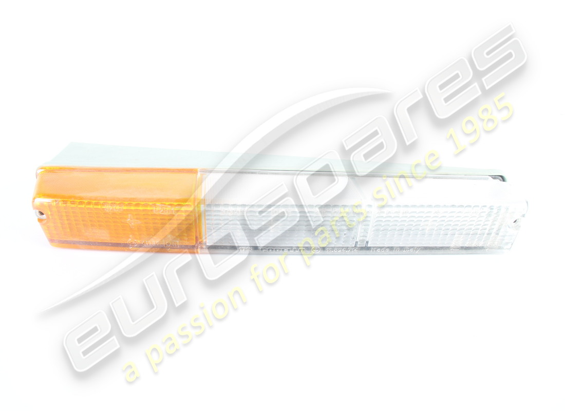 new ferrari rh front lens. part number 61942900 (1)