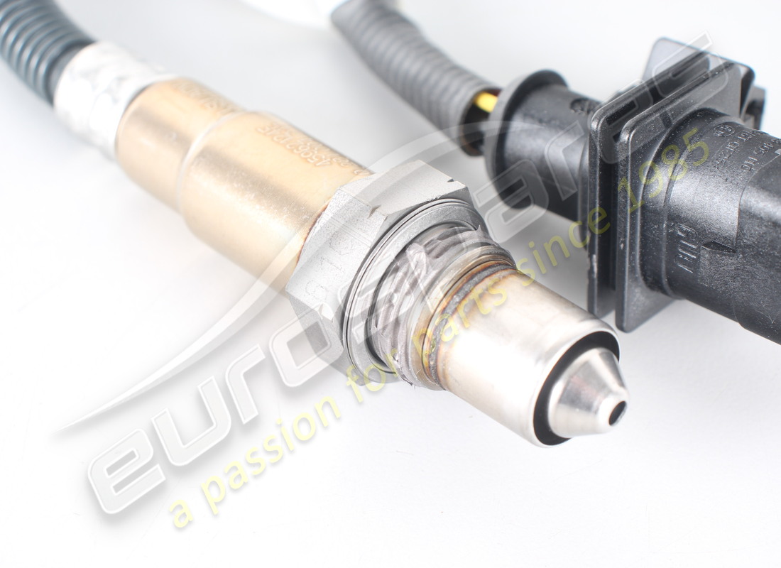 NEW MASERATI EXHAUST GAS SENSOR. PART NUMBER 46328330 (4) new maserati exhaust gas sensor. part number 46328330 (4)