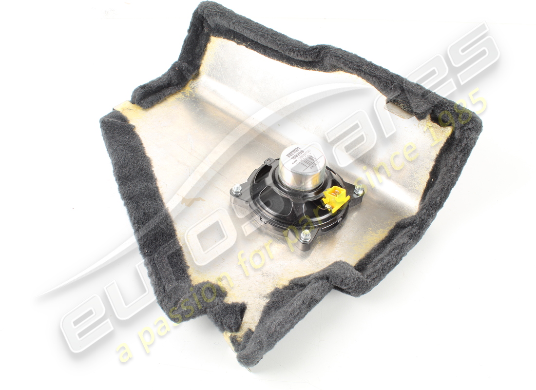 NEW FERRARI RH COVER BLACK. PART NUMBER 64922390 (4) new ferrari rh cover black. part number 64922390 (4)