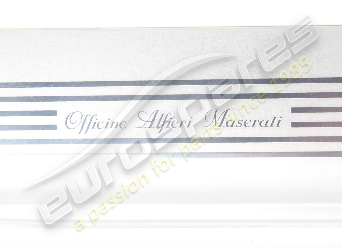 new maserati rh underdoor moulding. part number 386100394 (2)