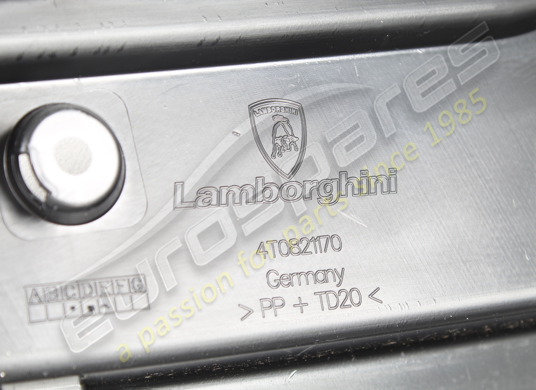 NEW LAMBORGHINI COVER. PART NUMBER 4T0821170E (6) new lamborghini cover. part number 4t0821170e (6)