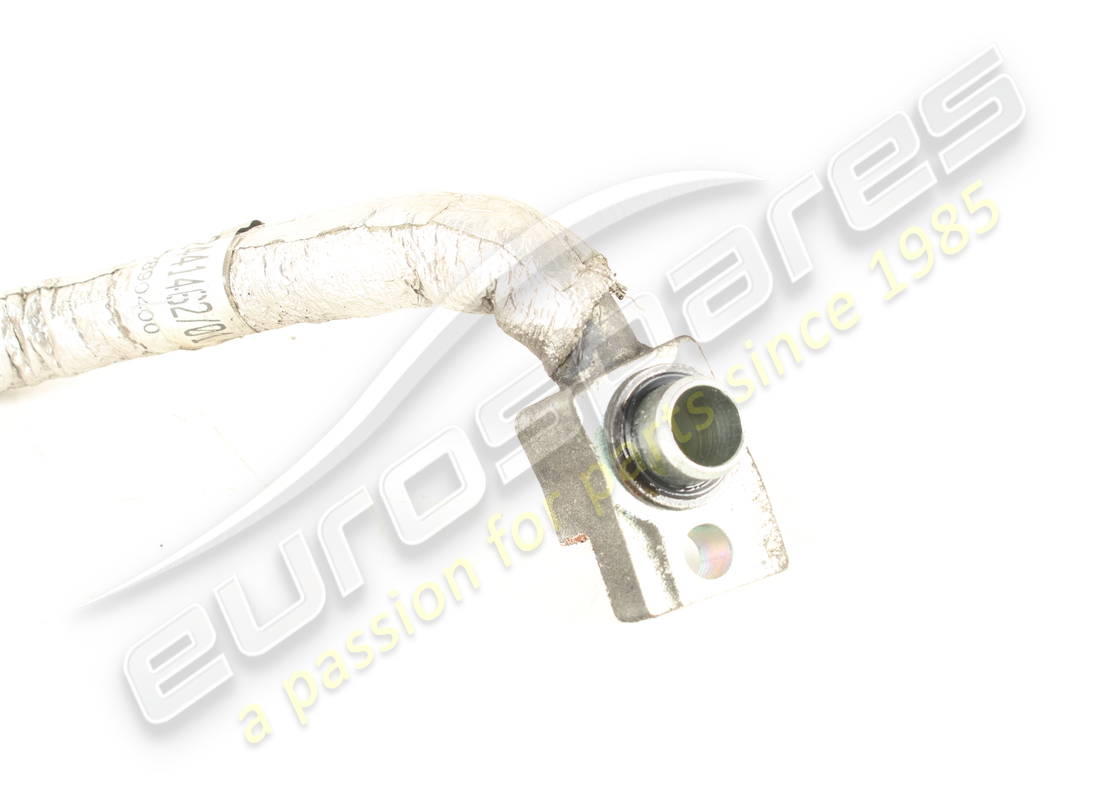 USED FERRARI PIPE FROM UNDER FLOOR. PART NUMBER 82890400 (3) used ferrari pipe from under floor. part number 82890400 (3)