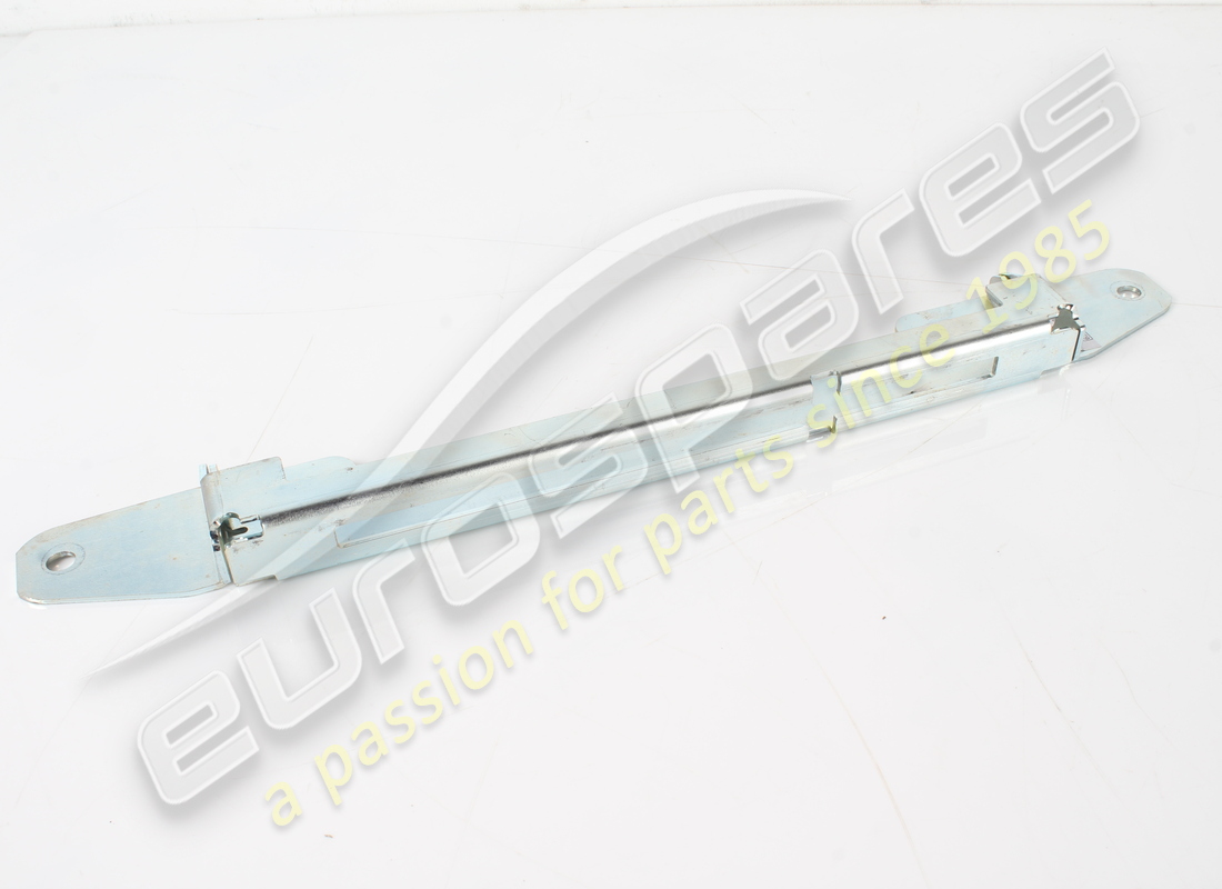 used maserati bracket. part number 224010 (2)