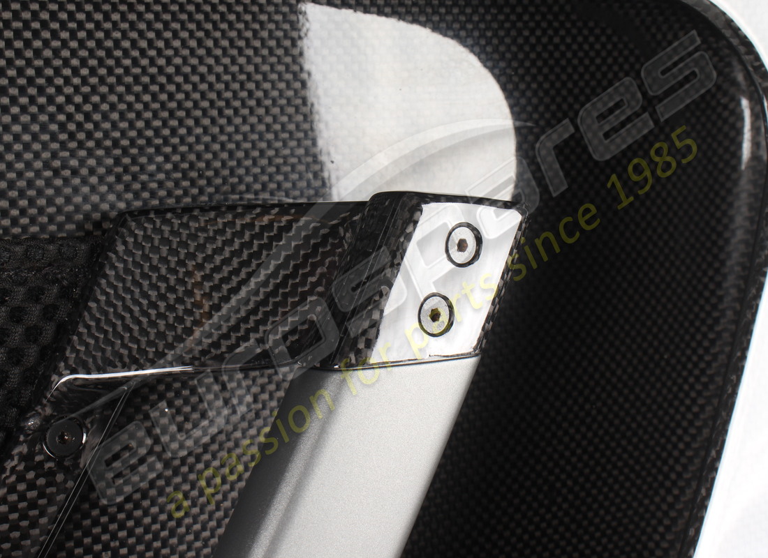 reconditioned ferrari lh covered door panel. part number 80120800 (5)