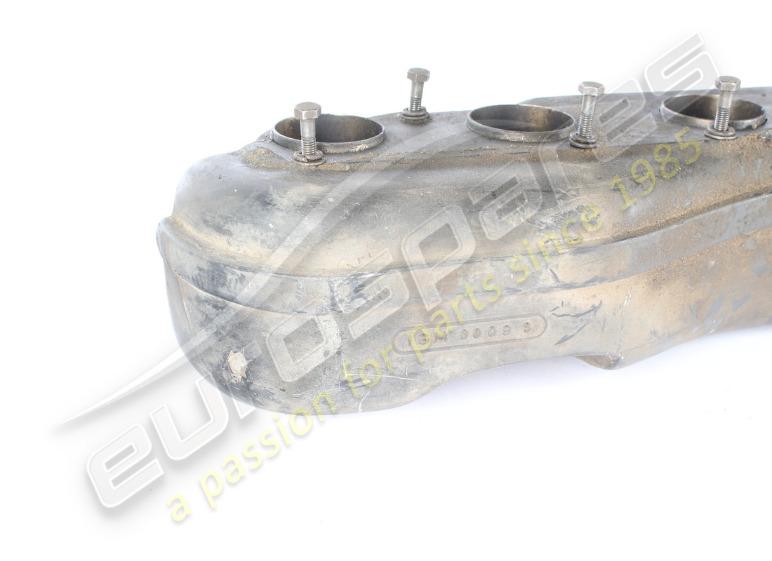 used maserati scatola sul collettore aspirazione. part number mc54645 (3)