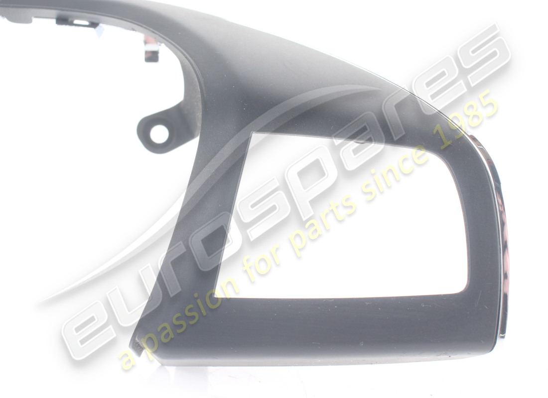 USED MASERATI STEER.WHEEL FRONT TRIM BLACK. PART NUMBER 673000082 (3) used maserati steer.wheel front trim black. part number 673000082 (3)