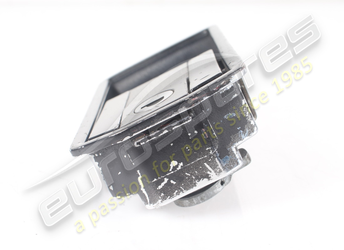 USED FERRARI RH DOOR HANDLE. PART NUMBER 40062507 (2) used ferrari rh door handle. part number 40062507 (2)