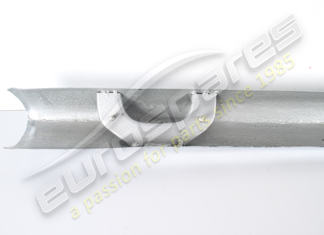 NEW FERRARI 275GTB REAR CENTRE BUMPER. PART NUMBER 20401709 (3) new ferrari 275gtb rear centre bumper. part number 20401709 (3)