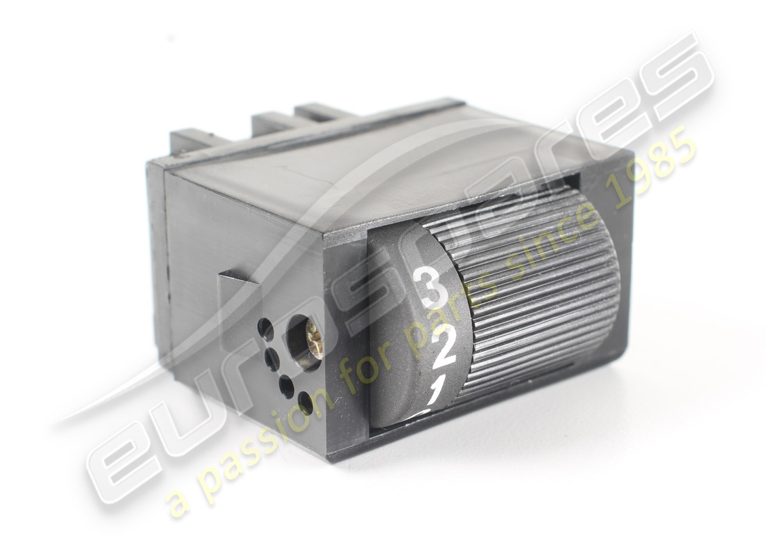 new maserati switch. part number 373100110 (1)