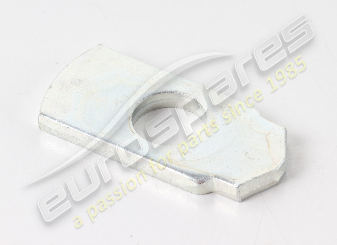 new maserati closing disc plate. part number 251238 (1)