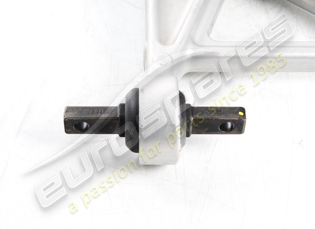 new ferrari lower rh arm. part number 264524 (4)