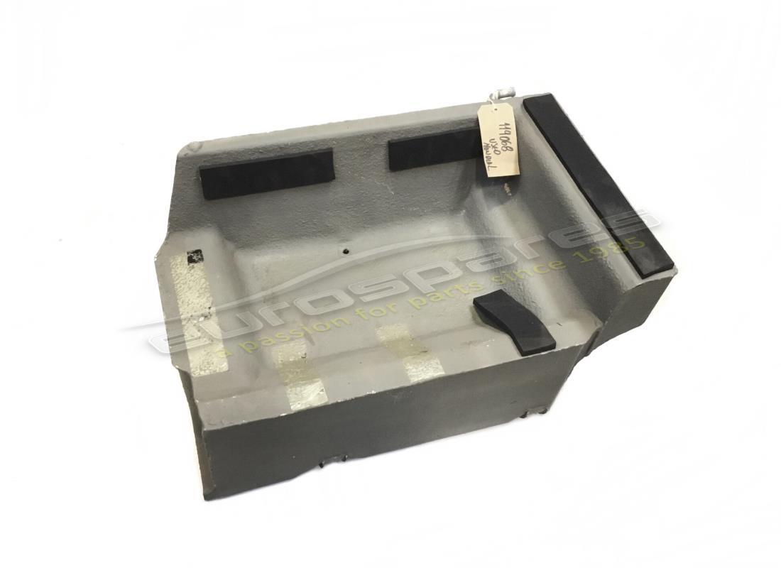 USED Ferrari RH FUEL TANK . PART NUMBER 119068 (1)