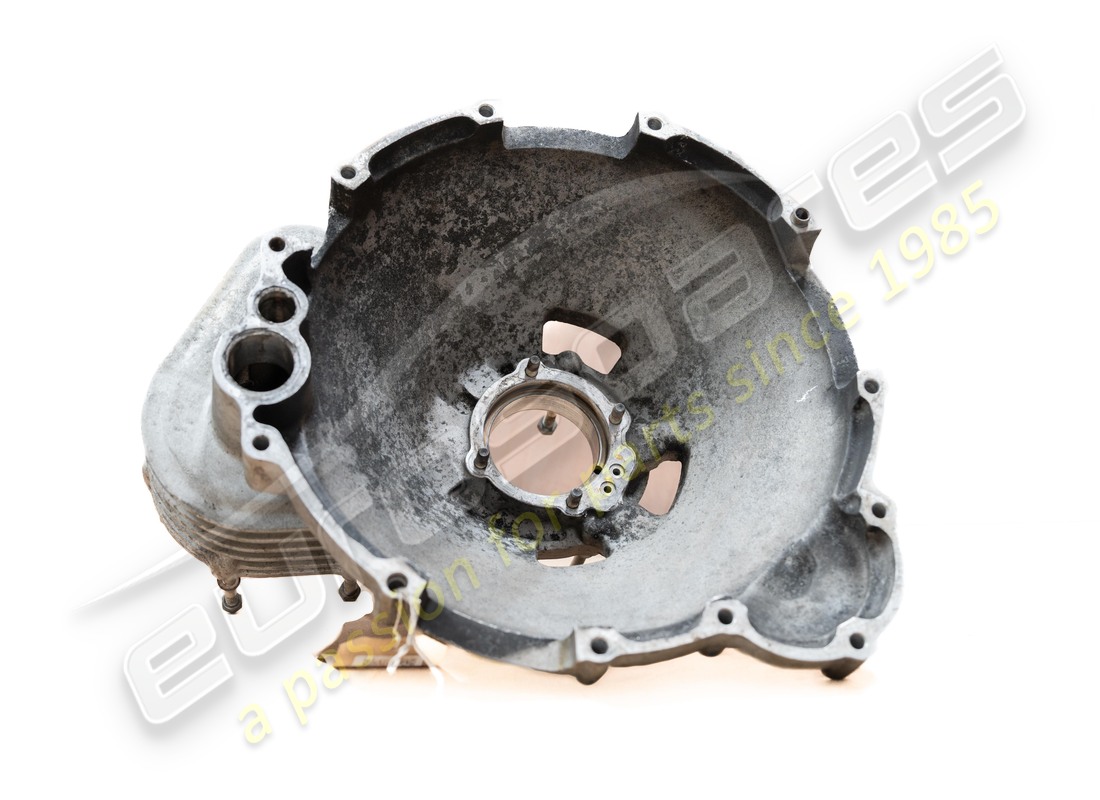 used ferrari clutch housing. part number 126082 (3)