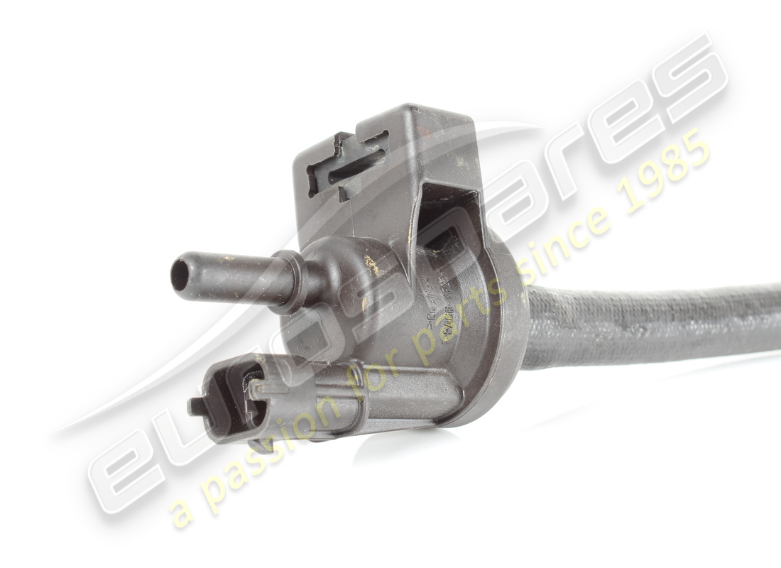 used ferrari rh flush valve junction pipe. part number 304461 (2)