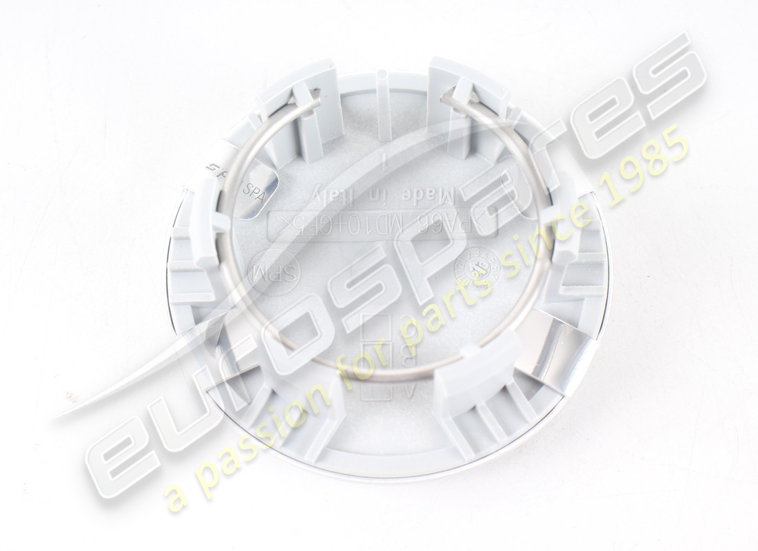 NEW MASERATI WHEEL BADGE - SILVER/GREY. PART NUMBER 82336806 (3) new maserati wheel badge - silver/grey. part number 82336806 (3)