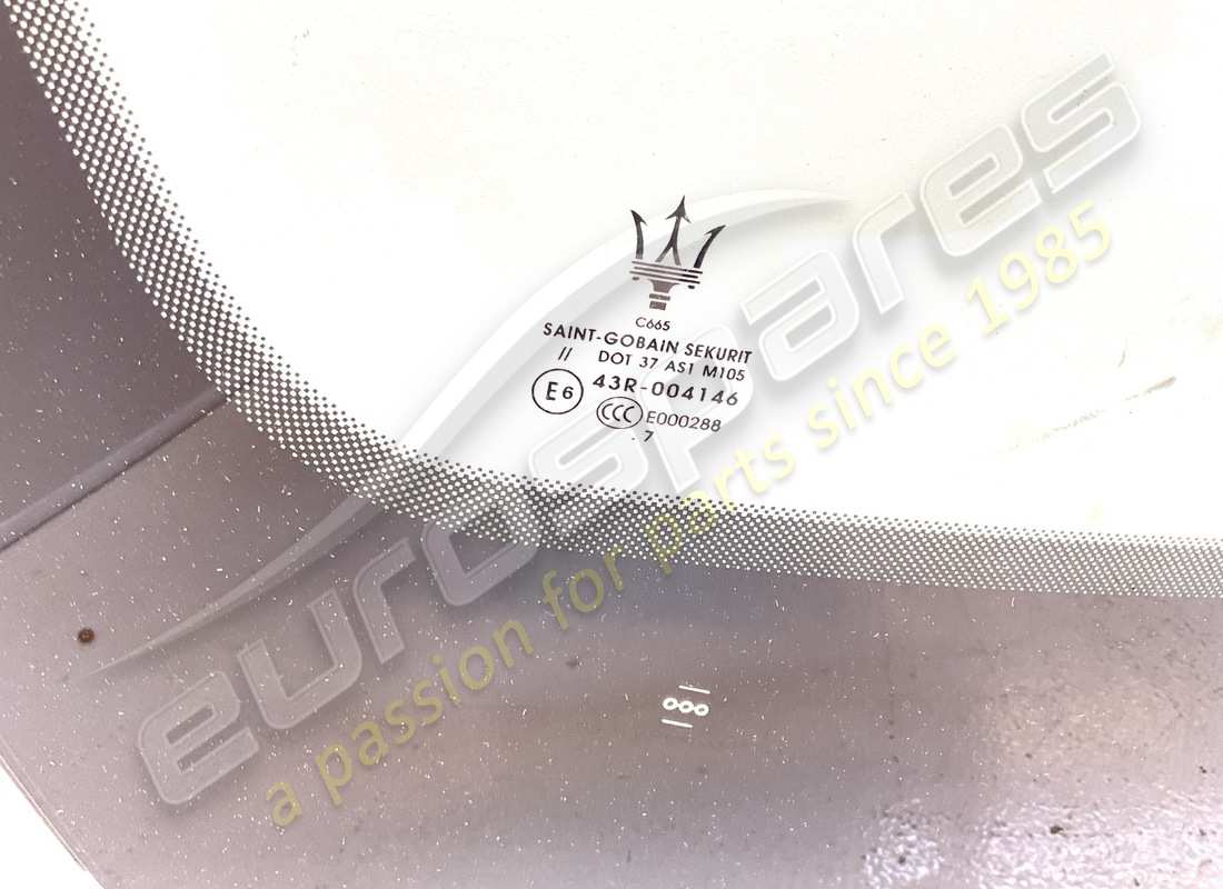 new maserati windscreen. part number 673006971 (2)