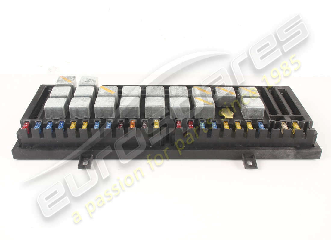 new ferrari fuse box assembly. part number 132203 (4)
