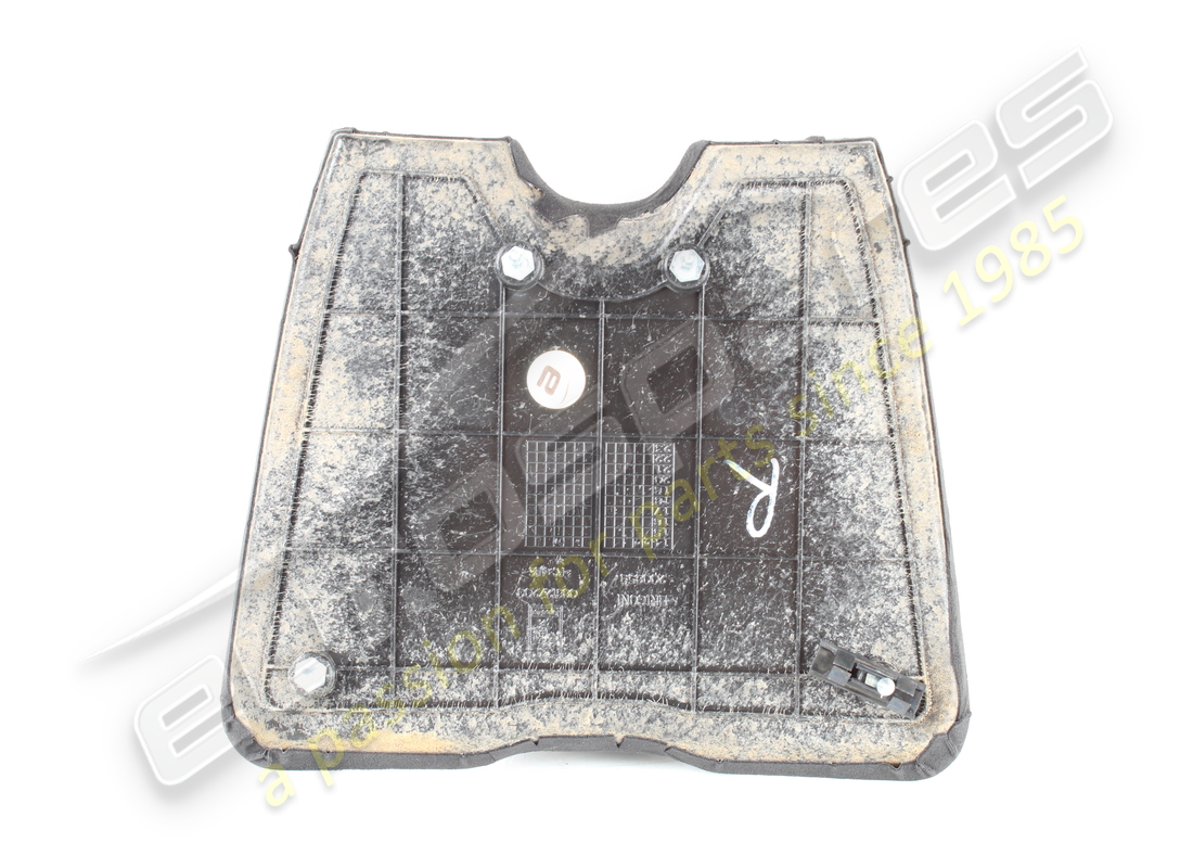 USED FERRARI FRONT BASE. PART NUMBER 86127100 (2) used ferrari front base. part number 86127100 (2)