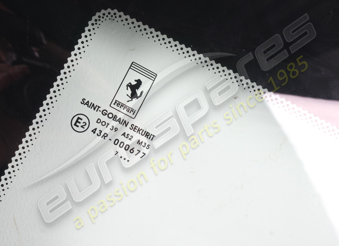 new (other) ferrari rear side glasses kit. part number 70001792 (2)