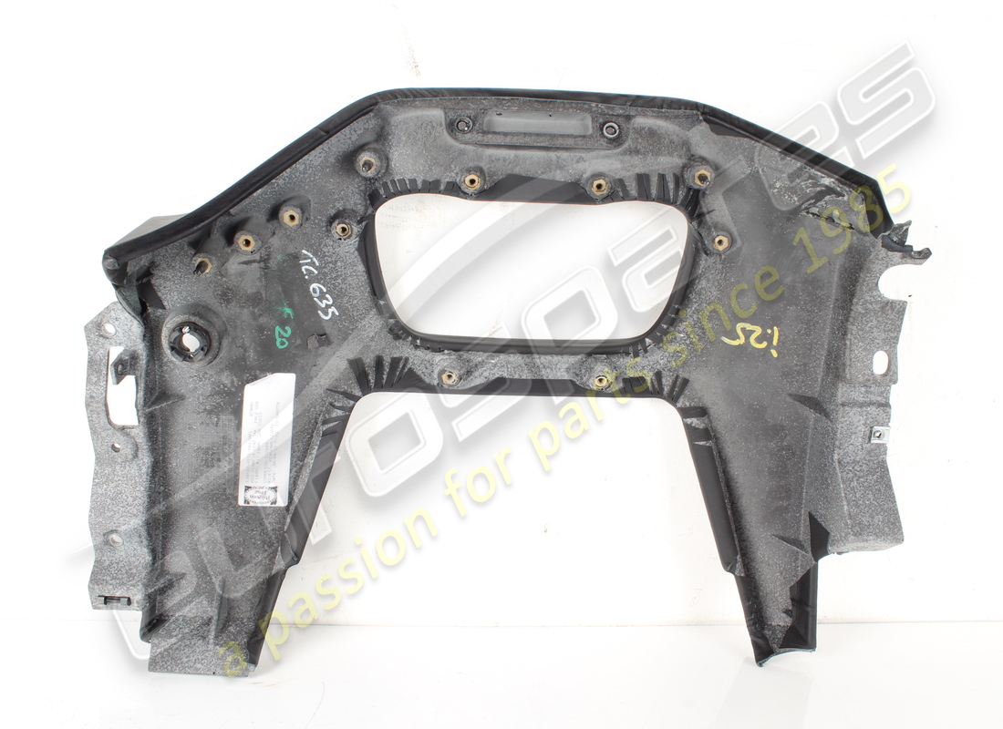 used ferrari central lower part of dashbo. part number 86227812 (4)