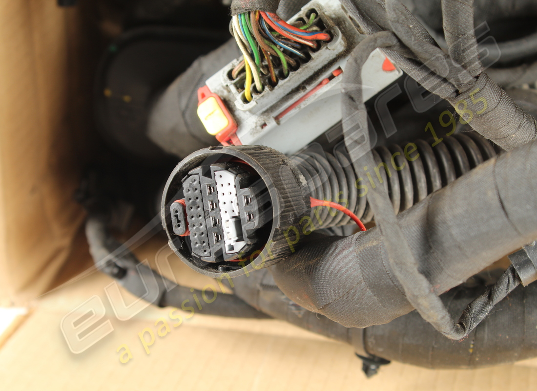 USED FERRARI REAR CABLE. PART NUMBER 288048 (3) used ferrari rear cable. part number 288048 (3)