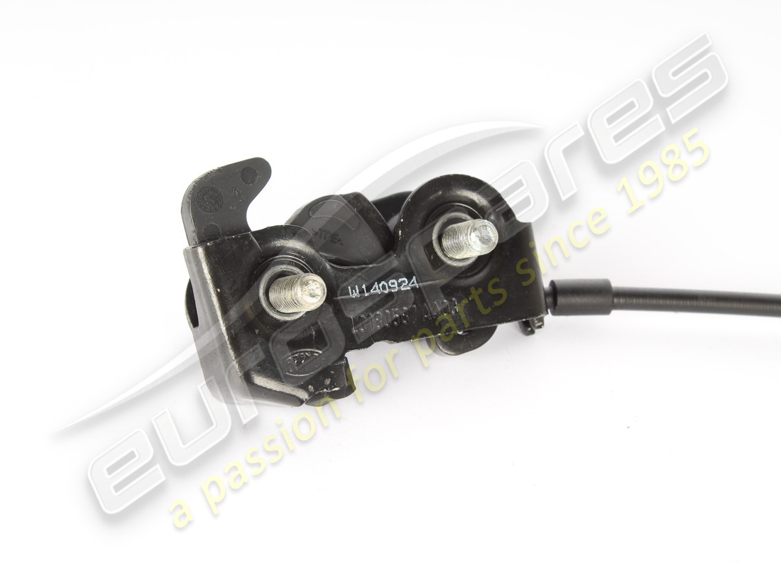 used ferrari lh lock. part number 83677700 (2)