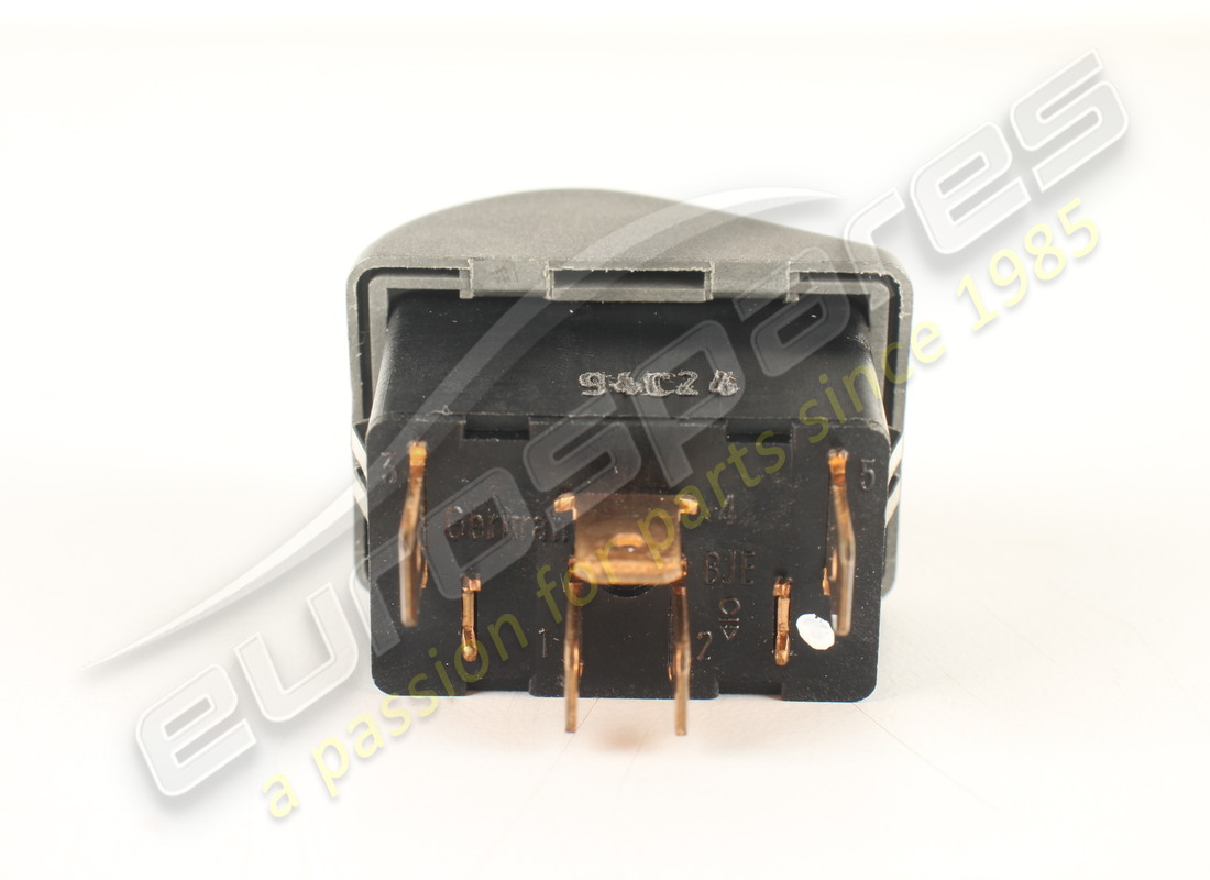 new ferrari switch. part number 156055 (4)