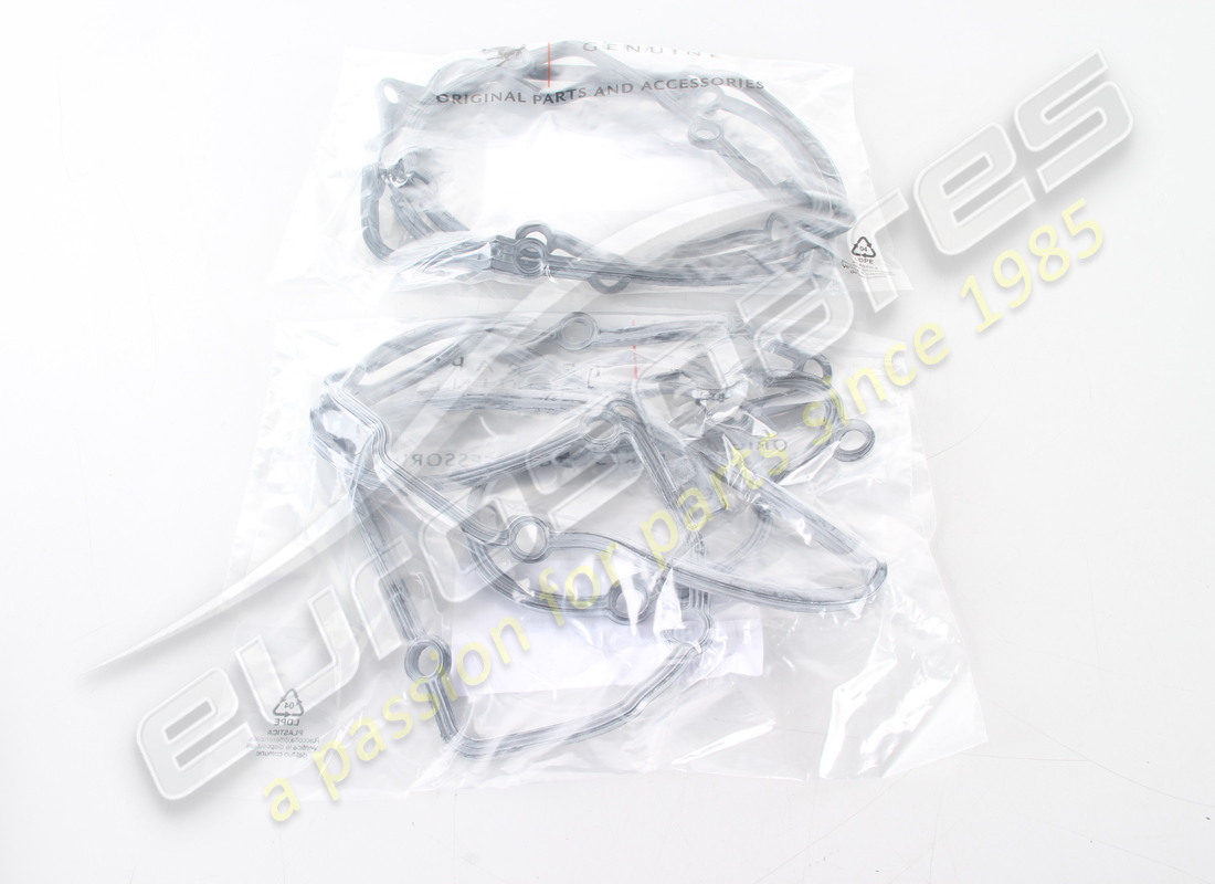 NEW FERRARI PROPELLING UNIT SET OF GASKE. PART NUMBER 266677 (14) new ferrari propelling unit set of gaske. part number 266677 (14)