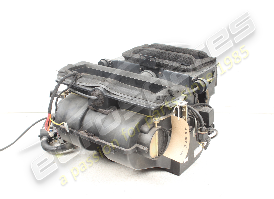 USED Maserati COMPLETE AIR CONDITIONING UNIT . PART NUMBER 375580005 (1)