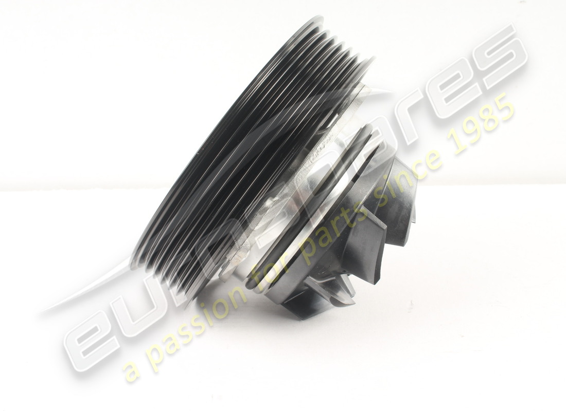 NEW FERRARI WATER PUMP COMPLETE. PART NUMBER 918319 (3) new ferrari water pump complete. part number 918319 (3)